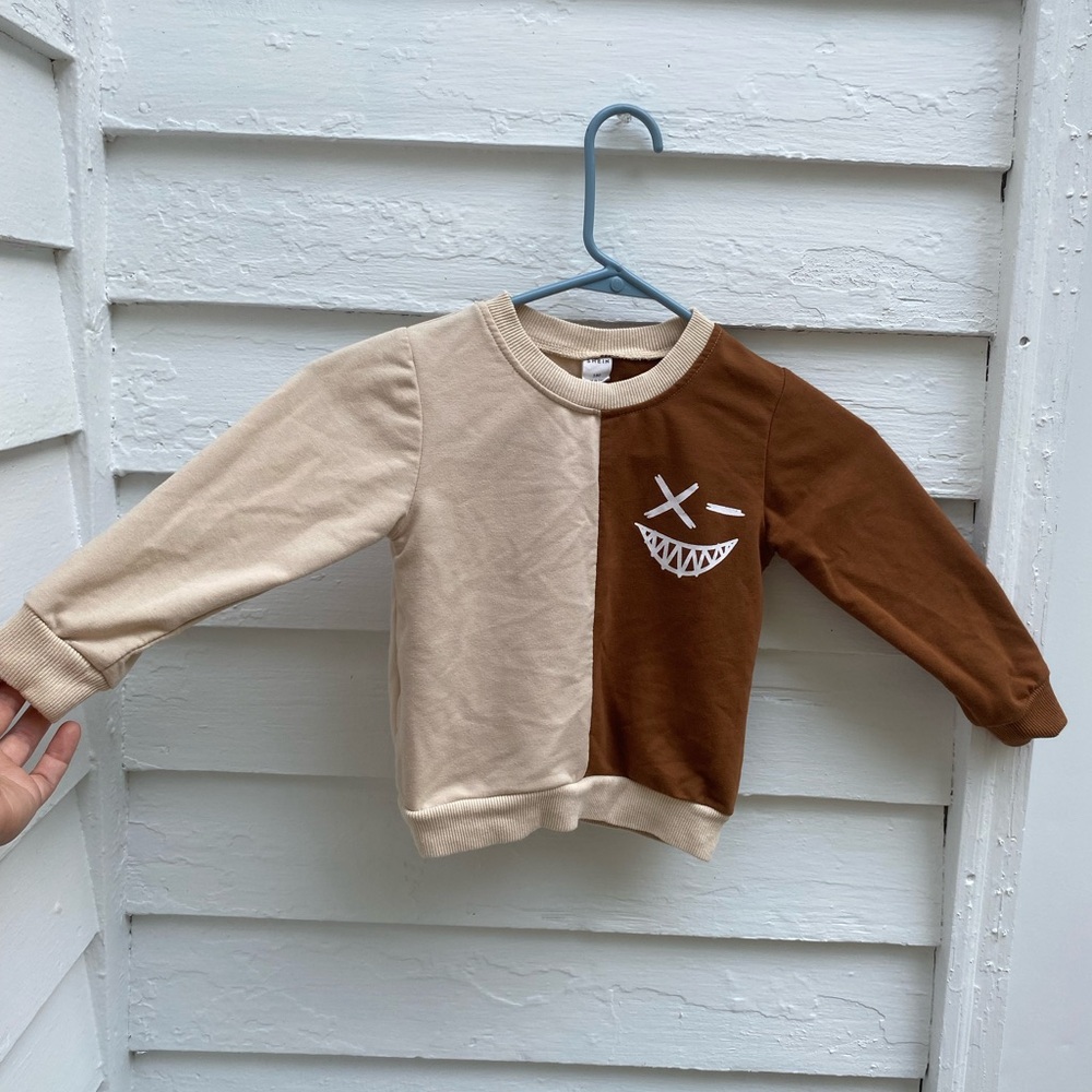 SHEIN Kids Brown and Tan Split Sweatshirt Smilie Face ;D 😜